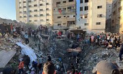 Gazze'de abluka ve bombardıman: Gece boyunca en az 30 kişi öldü, Refah sınır kapısı bugün açılacak