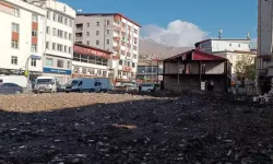 Hakkari eski öğretmen evi hafriyatı temizlendi