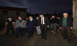 Hakkari Valisi Ali Çelik, gece yarısı vatandaşların ayağına gitti