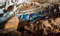 Hakkari'de 3 mağaranın doğa turizmine kazandırılması için çalışma başlatıldı