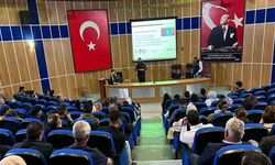 Hakkari'de 'Siber Suçlarla Mücadele' semineri verildi