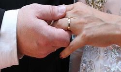 20 yıllık evlilik ’imza benim değil’ dedi iptal edildi