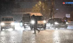 Türkiye'de fırtına ve sel: 2 kişi öldü, 50 kişi yaralı, 12 mürettebat kayıp