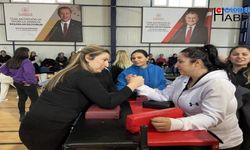 Çukurca'da kadınlardan sportif etkinliklere yoğun ilgi