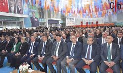 AK Parti Hakkari başkan adaylarını tanıttı