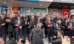 AK Parti Şemdinli'de seçim irtibat bürosu açılışını yaptı