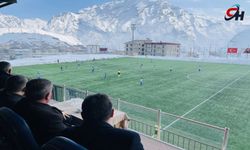 Yüksekova Belediye Kadın Futbol Takımı rakibini 12-0 mağlup etti