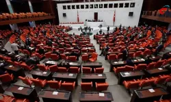 "CHP Vekil Adayları Seçildi, Meclis'teki Sandalye Sayısında Değişiklik!"