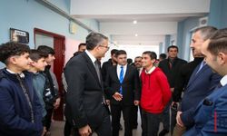 Hakkari Valisi ve Belediye Başkan Vekili Ali Çelik’in Derecik Ziyareti