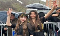 Şemdinli'de Newroz kutlamaları Foto Galeri