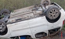 Yüksekova-Van Karayolunda Trafik Kazası: 3 Kişi Yaralandı