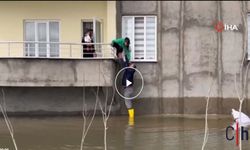 Hakkari'de Şiddetli Yağmur Felaketi: Evler Suların İçinde