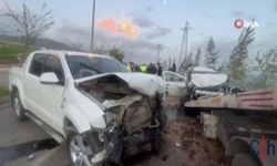 İki Araç Çarpıştı, 2 Kişi Yaşamını Yitirdi, 3 Kişi Yaralandı