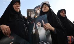 İran Cumhurbaşkanı Reisi ve Heyeti İçin Cenaze Töreni Tebriz'de Başladı