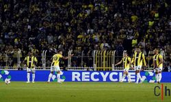 Fenerbahçe ve Manchester United Beraberlikte Anlaştı: 1-1