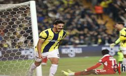 Fenerbahçe, Sivasspor'u 4-0 Mağlup Ederek Süper Lig’de Fark Yaratmaya Devam Etti