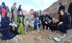 Hakkari'de Şehit Öğretmenler Anısına Hatıra Ormanı Oluşturuldu