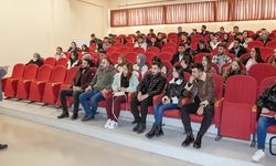 Hakkari Üniversitesi'nde "DGS ile Kariyerime Devam Ediyorum" Semineri Düzenlendi