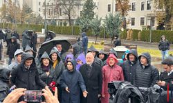 Koçyiğit, İçişleri Bakanlığı Önünde Hukuksuzluğu Kınadı