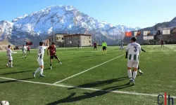 Hakkari Zap Spor, Iğdır Es Spor’u 6-0 Mağlup Ederek Liderliğini Sürdürdü