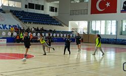 Hakkari’de Yıldızlar Futsal İl Şampiyonası Finali 14 Ocak’ta Yapılacak