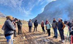 Hakkari’nin Doğal Güzellikleri: YEKDASDER Şemdinli'deki Kanyonlarda Trekking Yaptı