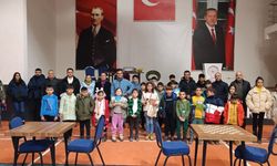 Hakkâri Satranç İl Birinciliği Turnuvası Final Müsabakasında Dereceye Girenler Belli Oldu