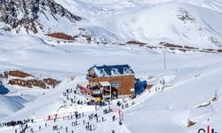 Hakkari Mergabütan Kayak Merkezi'nde 62 Santimetre Kar Ölçüldü