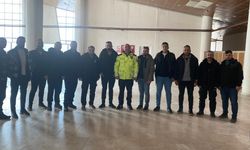 Hakkari'de Halk Otobüsü Şoförlerine Trafik Eğitimi