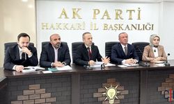 MKYK Üyesi Abdurrahman Akyüz Hakkari’de AK Parti Teşkilatıyla Buluştu