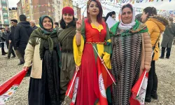 Yüksekova’da Newroz Heyecanı: Binlerce Vatandaş Alanda