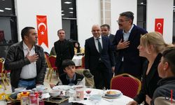 Vali Çelik, Dünya Yetimler Günü Münasebetiyle Düzenlenen İftar Programına Katıldı