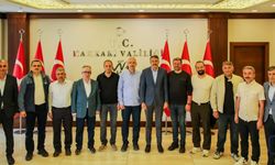 Hukukun Ustaları Hakkâri’de Buluştu: 25. Yıla Özel Ziyaret