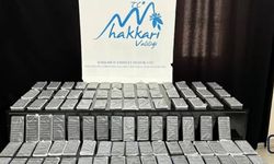 Hakkari'de Kaçak Telefon Operasyonu: 136 Adet Cihaz Ele Geçirildi