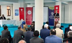 Hakkari’de Din Görevlilerine Yönelik Bilgilendirme Toplantısı Yoğun İlgi Gördü