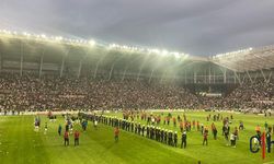 ElazığSpor Van Spor Maçında Olay! Hakem Kararıyla Tatil Edildi