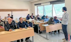 Hakkari Üniversitesi'nde Farsça Medya ile Dil Öğrenme Deneyimi