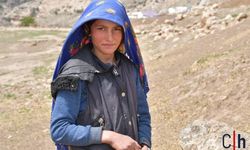 Sırtında Yük, Kalbinde Umut: 16 Yaşındaki Rozerin’in Hayali Okul Sırası