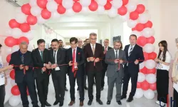 Hakkari'de Tarihten Teknolojiye, Edebiyattan Matematiğe: Fuar Projeleri Hayran Bıraktı