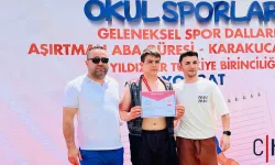 Hakkarili Genç Güreşçi Kocaman Türkiye İkincisi Oldu