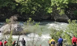 Akıntıya Kapılan Gençten Hâlâ Haber Yok
