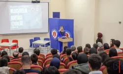Hakkari Üniversitesi’nde Hemşirelik Mesleğinin Ekonomiye Katkısı Ele Alındı