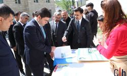 Hakkari'de Şenbahar Festivali Coşkusu