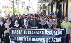 Colemêrg’te Hasta Tutuklular İçin Eylem: “Tedavi Haktır, Engellenemez!”