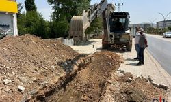 Yüksekova’da Elektrik ve Altyapı Çalışmaları Hızla İlerliyor