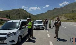 Hakkâri’de yol uygulaması, 5 sürücüye ceza
