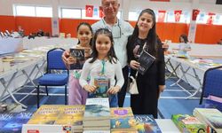 Hakkâri’de Kitap Günleri Coşkusu: İlk Fuar Yoğun İlgi Gördü