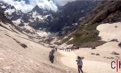 Kürtlerin Göz Bebeği Spîxane: Hakkari’nin Saklı Cenneti Baharla Canlandı