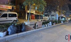 Hakkari'de Orta Refüjlere Bırakılan Çöp Poşetleri Tepki Çekti