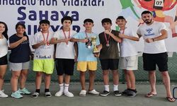 Hakkari, Tenis Alanında Büyük Başarıya İmza Attı